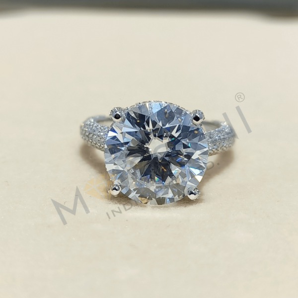 moissanite rings, Created diamond