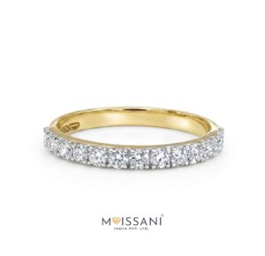 lab grown diamond ring