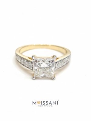 Lab Grown Diamond Princess Shape Ring- LG0304