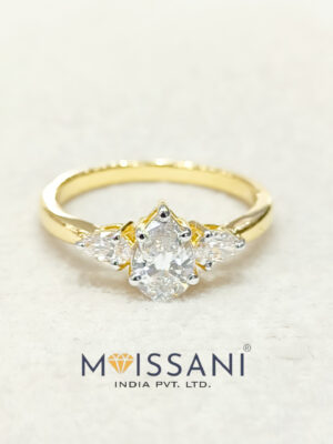 Lab-Grown Diamond Pear shape Ring - NR0013