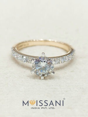 Lab-Grown Diamond  Round shape Ring - NR0017