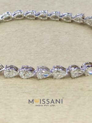 Lab Grown Diamond Pear Shape Bracelet-LBL0016