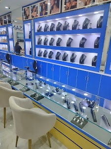 MOISSANI INDIA | STARTS AT 15000 per ct BEST LAB GROWN DIAMOND JEWELLERY | SOLITAIRE ENGAGEMENT RINGS place picture